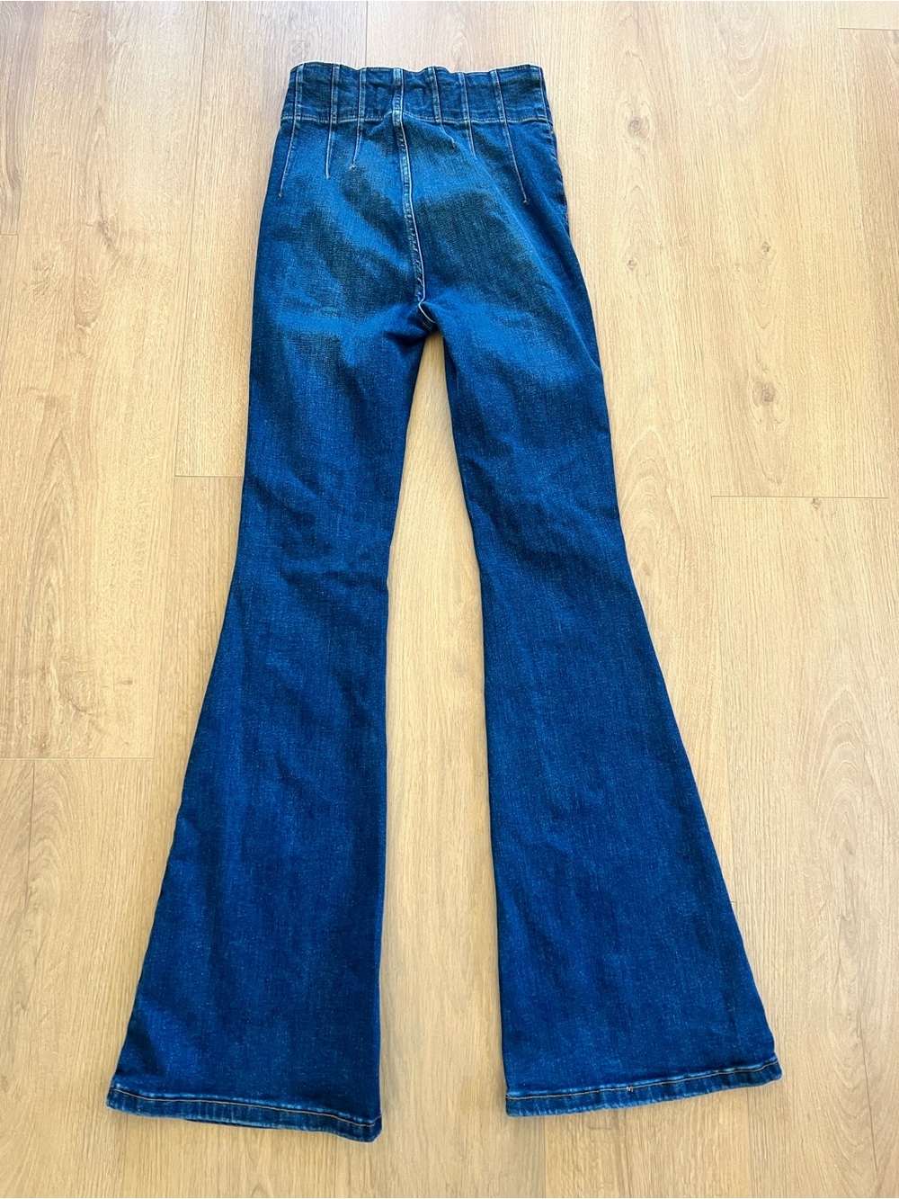 We The Free High Rise Flare Pin-tuck Jeans Flare Jeans Size 26 - Picture 5 of 12